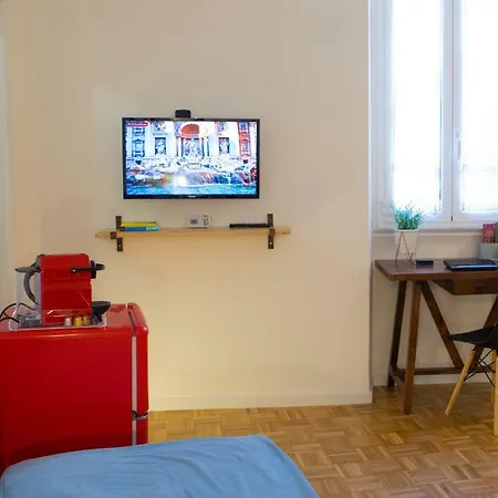 Amazing Trevi Fountain